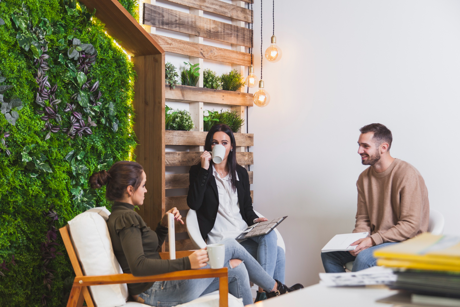 The Power of Co-Working Spaces for Modern Professionals